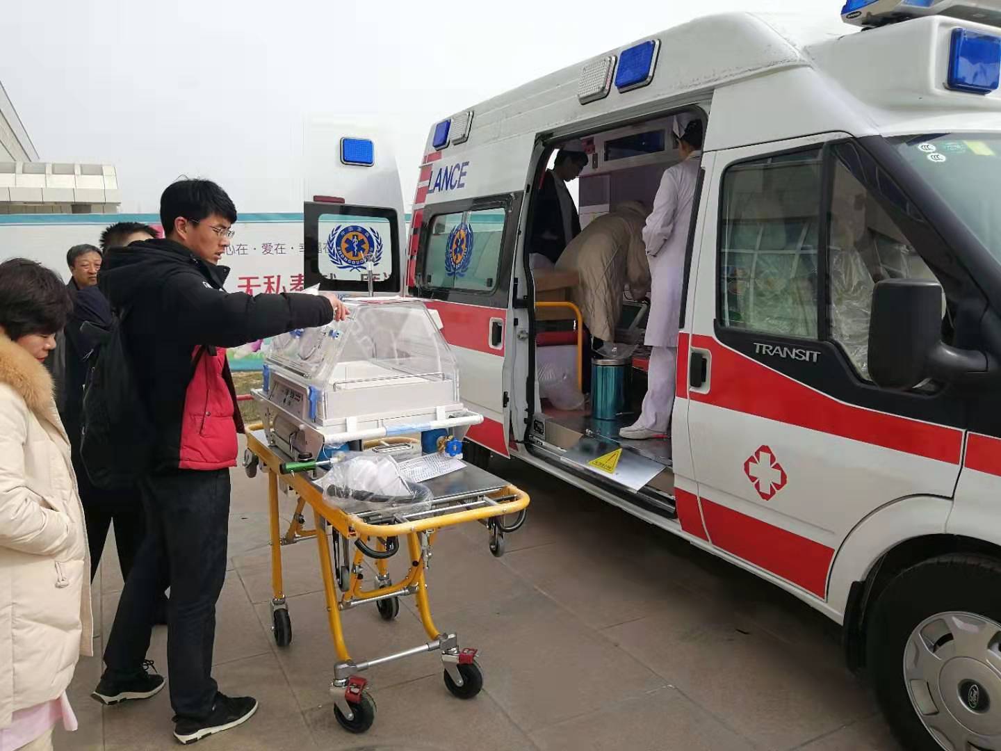 文成县救护车转院